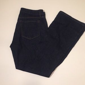 Ann Taylor Curvy Bootcut Jeans Sz. 8